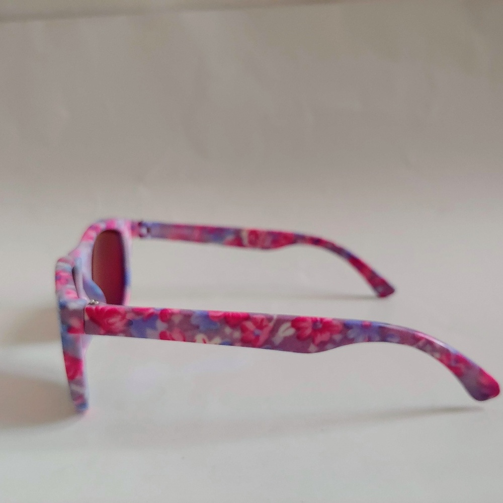 (NWT) Vintage 90's Kids Nylon Frame Sporty Sunglasses (Rainbow Pink) - Picture 2 of 4